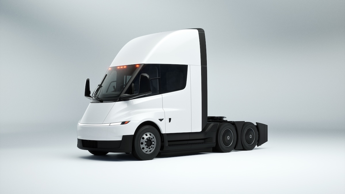 Tesla Semi arriva in Europa: ad Hannover il debutto Tesla Semi arriva in Europa: ad Hannover il debutto