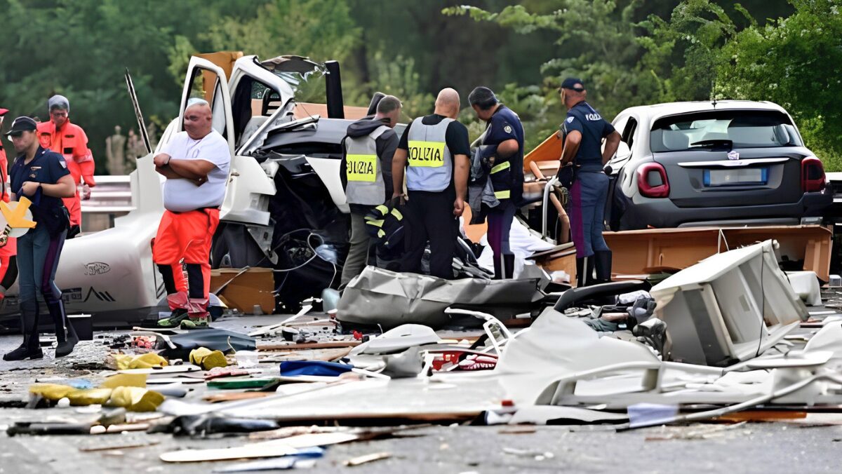Cronaca di un viaggio trasformatosi in tragedia, sei vite perdute sull’asfalto tra Lazio e Umbria Cronaca di un viaggio trasformatosi in tragedia, sei vite perdute sull’asfalto tra Lazio e Umbria