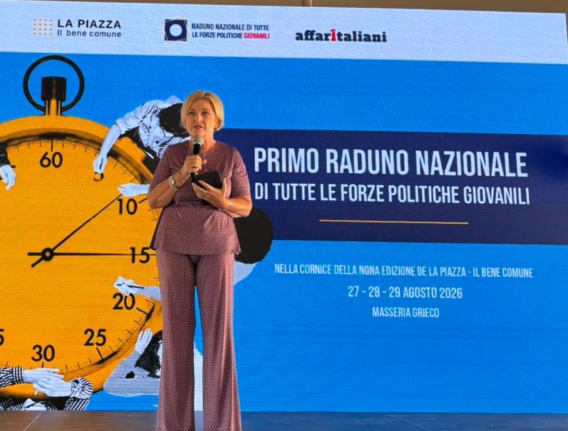 La Piazza 2026, Calderone al raduno giovani: “Compromesso storico Pd-FdI sugli affitti universitari. Ora bisogna continuare a lavorare insieme” La Piazza 2026, Calderone al raduno giovani: “Compromesso storico Pd-FdI sugli affitti universitari. Ora bisogna continuare a lavorare insieme”