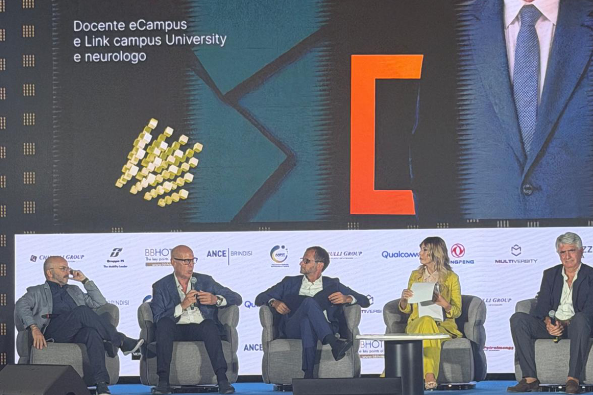La Piazza 2026, “Il benessere del futuro tra sport e salute”: il prof. Bramanti sul palco insieme al Sottosegretario Gemmato La Piazza 2026, “Il benessere del futuro tra sport e salute”: il prof. Bramanti sul palco insieme al Sottosegretario Gemmato