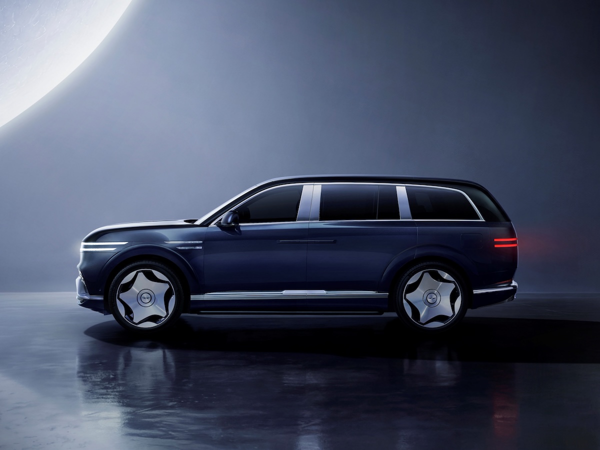 Genesis rivoluziona i SUV di lusso: ecco il nuovo GV90 elettrico