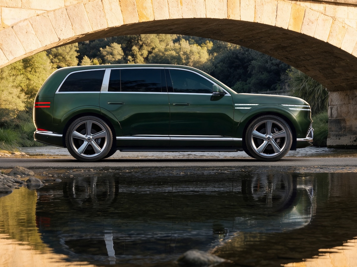 Genesis rivoluziona i SUV di lusso: ecco il nuovo GV90 elettrico