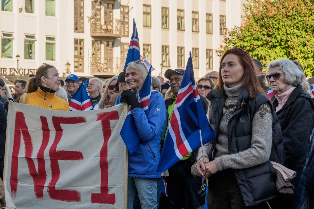 Islanda al voto per il referendum sulla riapertura del negoziato per l’adesione all’Ue Islanda al voto per il referendum sulla riapertura del negoziato per l’adesione all’Ue