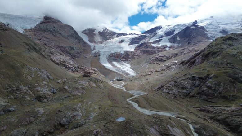 I Forni si sciolgono: la Lombardia sta perdendo il suo ghiacciaio ed è la regione alpina più colpita dagli eventi estremi