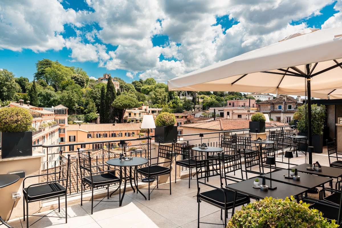 Roma non va in ferie; una selezione di locali che restano aperti tra rooftop e dehors Roma non va in ferie; una selezione di locali che restano aperti tra rooftop e dehors