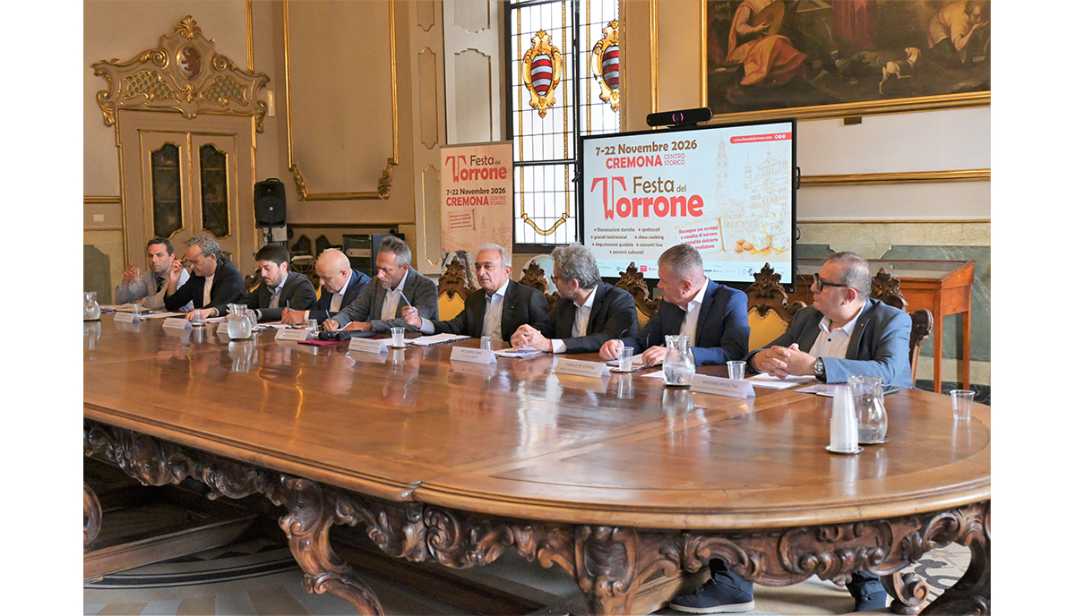 Festa del Torrone di Cremona: il Made in Italy trionfa con i suoi colori nel Mondo Festa del Torrone di Cremona: il Made in Italy trionfa con i suoi colori nel Mondo