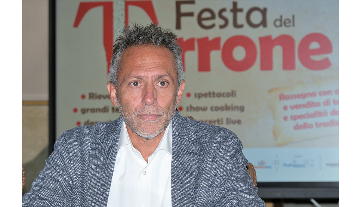 Festa del Torrone di Cremona: il Made in Italy trionfa con i suoi colori nel Mondo Festa del Torrone di Cremona: il Made in Italy trionfa con i suoi colori nel Mondo