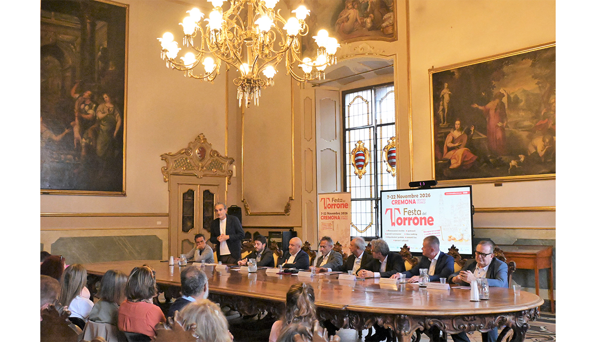 Festa del Torrone di Cremona: il Made in Italy trionfa con i suoi colori nel Mondo Festa del Torrone di Cremona: il Made in Italy trionfa con i suoi colori nel Mondo