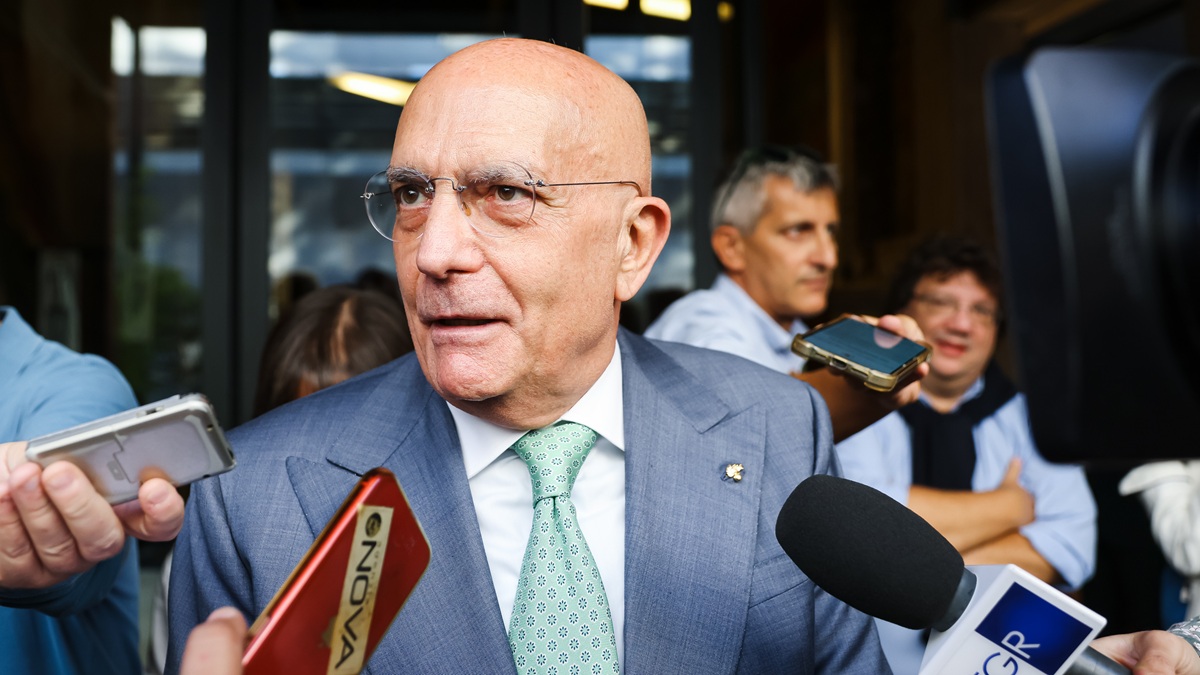 Milano 2027, Albertini: “Con Calabresi il centrosinistra vince al primo turno. E potrei votarlo pure io…” Milano 2027, Albertini: “Con Calabresi il centrosinistra vince al primo turno. E potrei votarlo pure io…”
