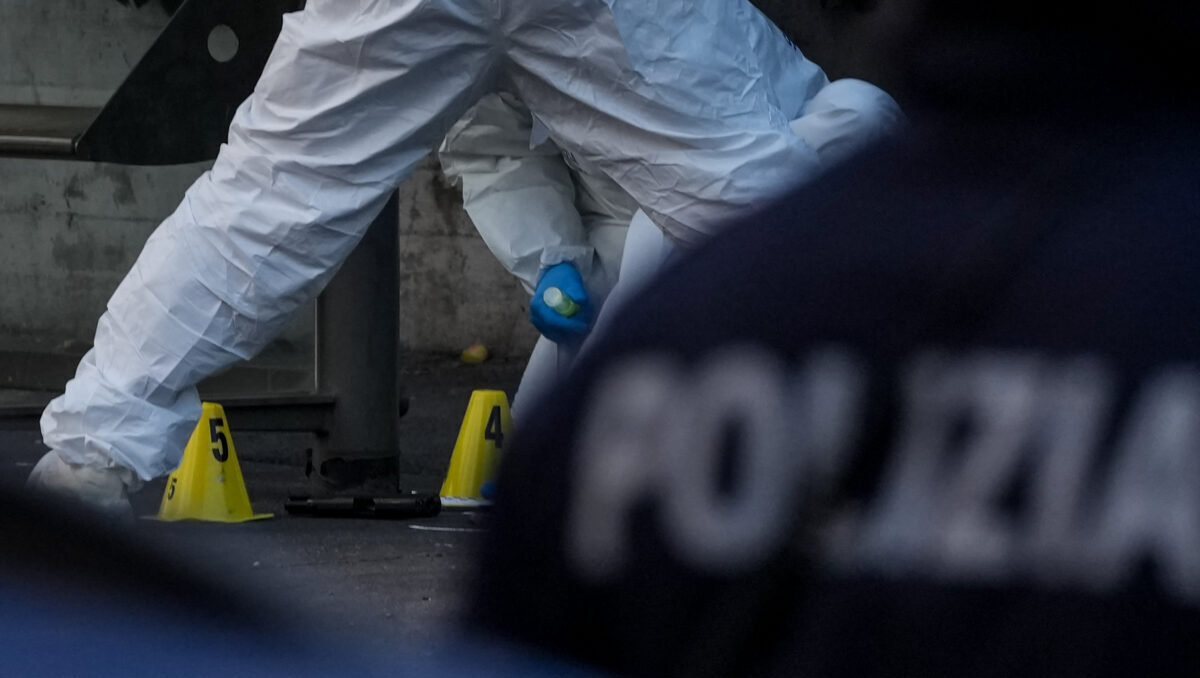 Fabio Colapietro, chi è il 39enne ucciso e fatto a pezzi a Torino: il corpo trovato in casa, in manette anche una prof di scuola media Fabio Colapietro, chi è il 39enne ucciso e fatto a pezzi a Torino: il corpo trovato in casa, in manette anche una prof di scuola media