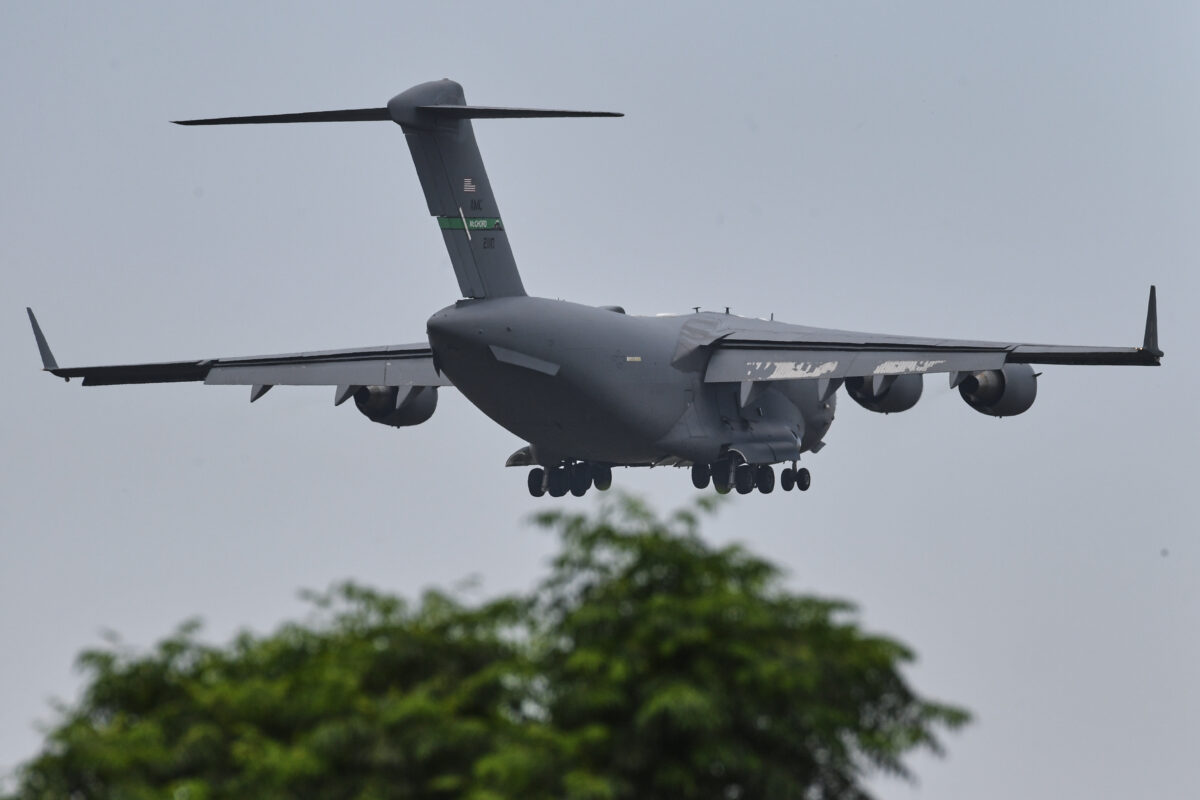 Regno Unito, allarme esplosivi vicino a base aerea Usa: arresti ed evacuazioni nel Gloucestershire Regno Unito, allarme esplosivi vicino a base aerea Usa: arresti ed evacuazioni nel Gloucestershire