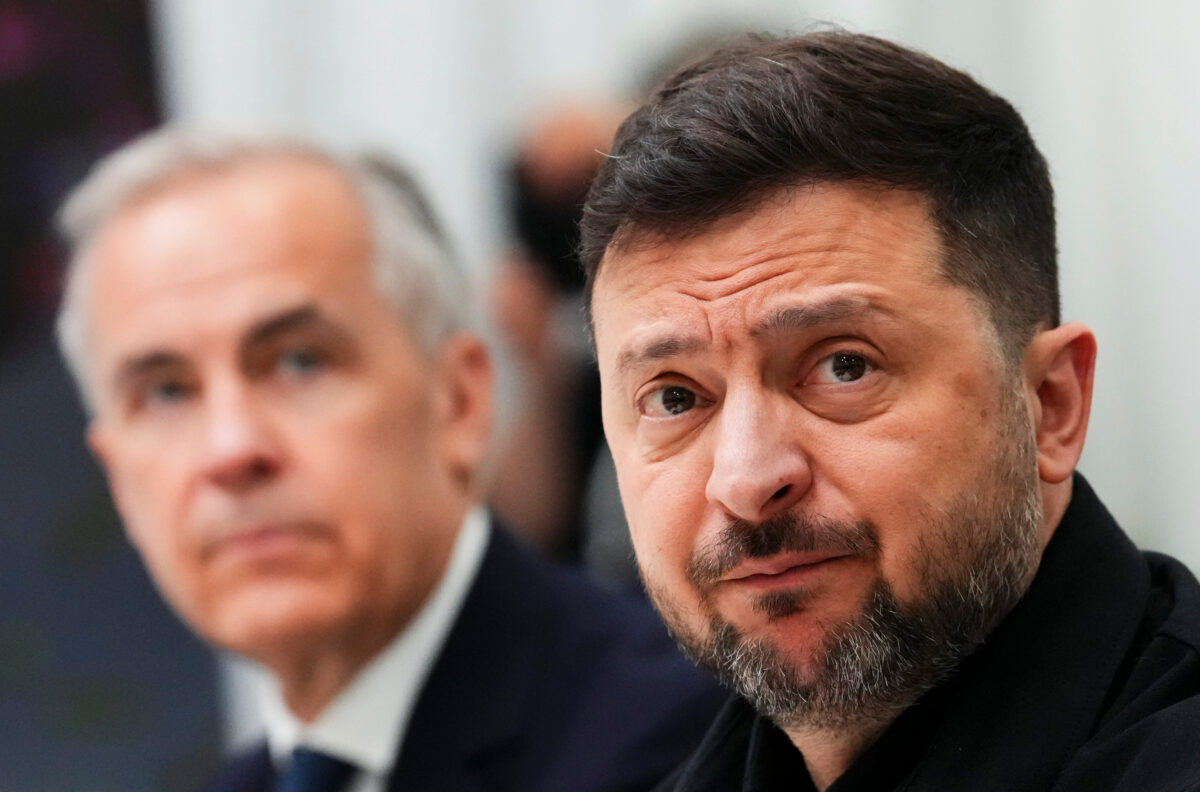 Kiev, Zelensky furioso per la sparatoria tra i servizi ucraini annuncia la resa dei conti: cos’è successo Kiev, Zelensky furioso per la sparatoria tra i servizi ucraini annuncia la resa dei conti: cos’è successo