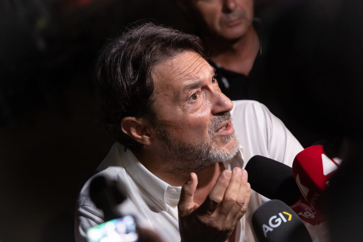 Ranucci, la Rai invia una nuova lettera di contestazione: “Violazioni delle norme interne”. Il conduttore ha 5 giorni per rispondere Ranucci, la Rai invia una nuova lettera di contestazione: “Violazioni delle norme interne”. Il conduttore ha 5 giorni per rispondere
