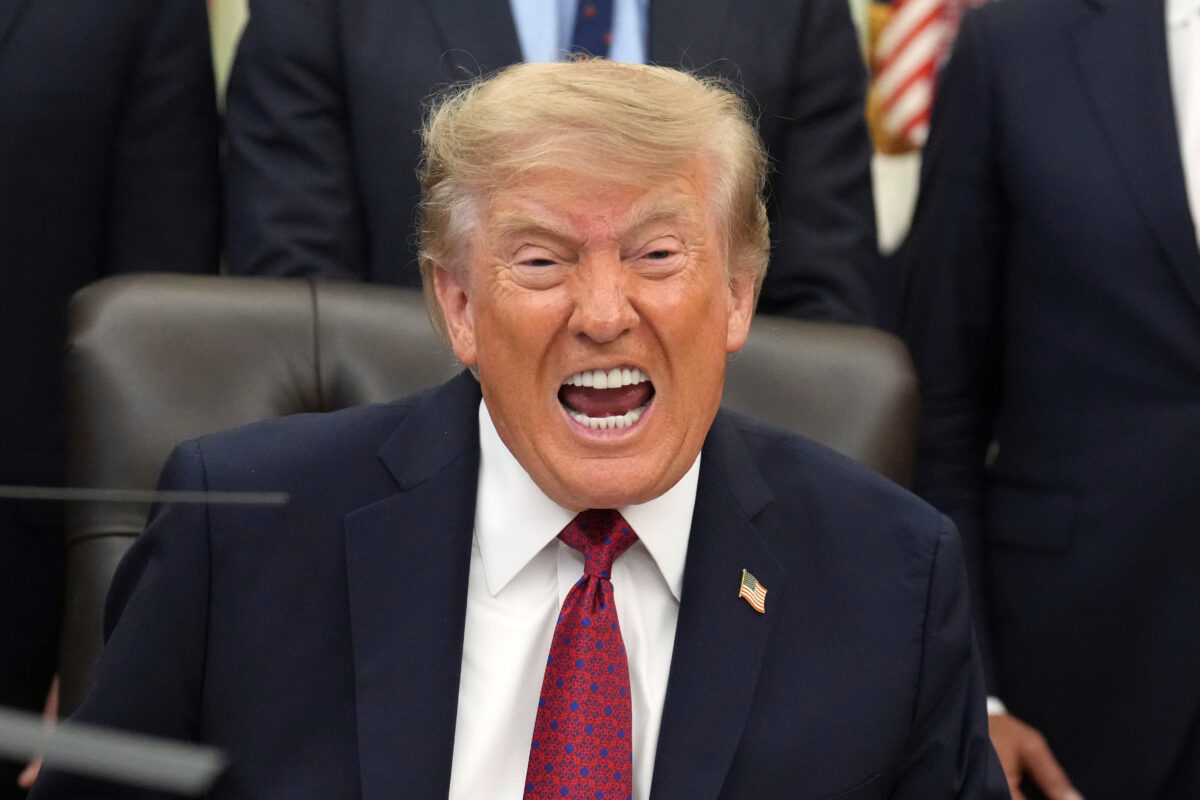 Trump potrebbe scatenare la tempesta perfetta. La mossa sullo stop all’export del gasolio in vista delle elezioni di midterm Trump potrebbe scatenare la tempesta perfetta. La mossa sullo stop all’export del gasolio in vista delle elezioni di midterm