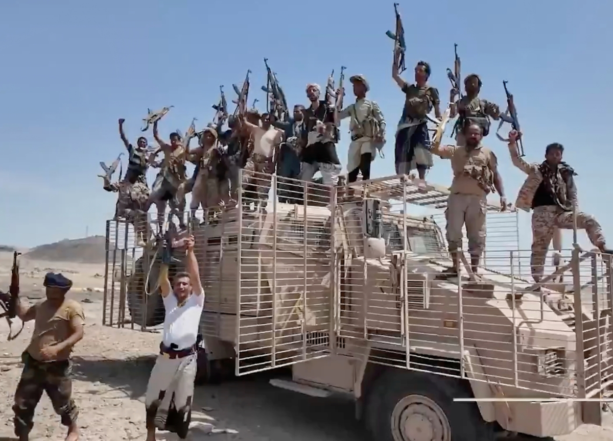 Medio Oriente nel caos, gli Houthi attaccano in Yemen. L’Arabia Saudita a un passo dall’entrata in guerra Medio Oriente nel caos, gli Houthi attaccano in Yemen. L’Arabia Saudita a un passo dall’entrata in guerra