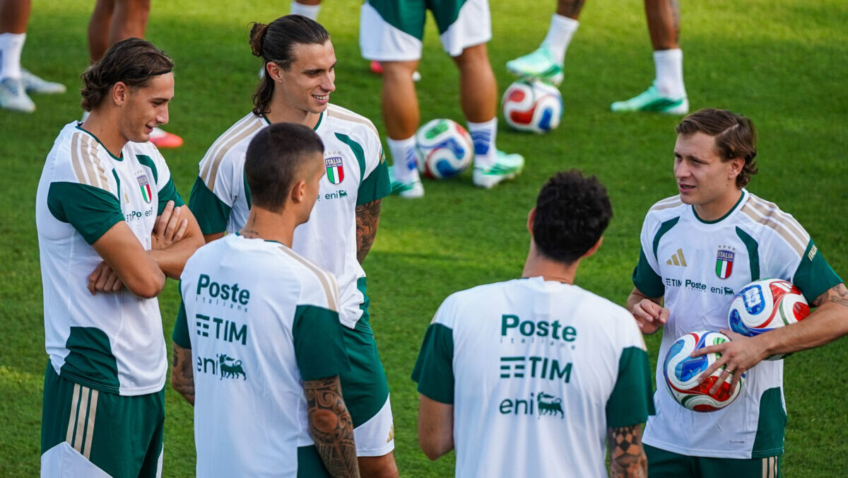 Nations League, la Nazionale porta soldi anche ai club: quasi 4mila euro a partita per ogni convocato Nations League, la Nazionale porta soldi anche ai club: quasi 4mila euro a partita per ogni convocato