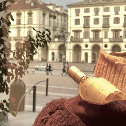 Ci sono donne che vi sanno “prendere per il naso”: l’arte del profumo al femminile