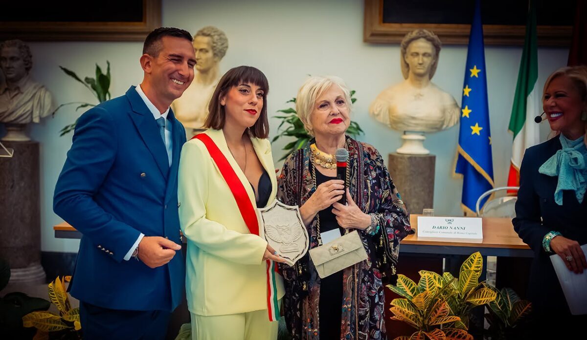 Stipendi non pagati e libri con ChatGpt da migliaia di euro: la verità sulla casa editrice che ha premiato Wanna Marchi in Campidoglio Stipendi non pagati e libri con ChatGpt da migliaia di euro: la verità sulla casa editrice che ha premiato Wanna Marchi in Campidoglio