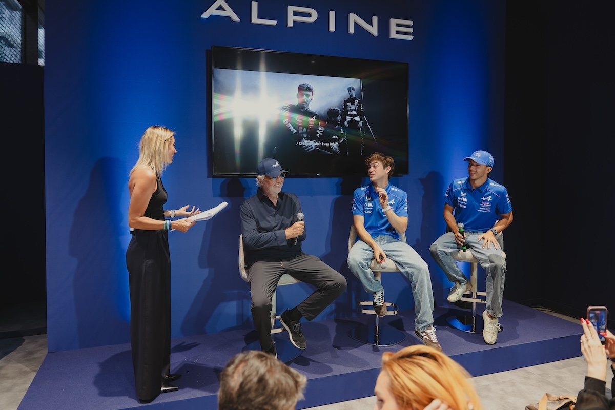 Alpine porta la Formula 1 a Milano prima del GP di Monza Alpine porta la Formula 1 a Milano prima del GP di Monza