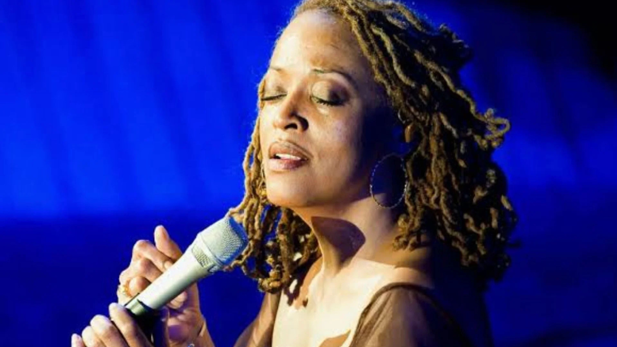 Addio a Cassandra Wilson, Time l’aveva nominata “la più grande cantante d’America” Addio a Cassandra Wilson, Time l’aveva nominata “la più grande cantante d’America”