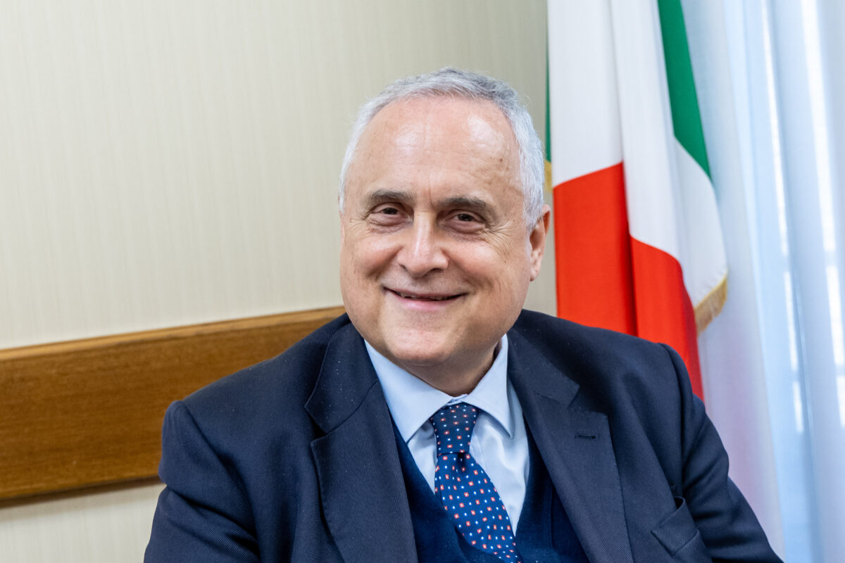 “Metodo Lotito”: 11 milioni per 7 giocatori e (forse) il conto arriva nel 2027 “Metodo Lotito”: 11 milioni per 7 giocatori e (forse) il conto arriva nel 2027