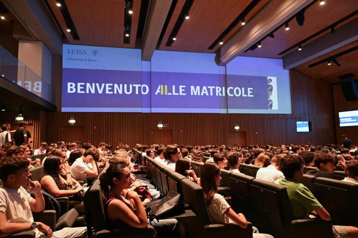 Luiss: benvenuto alle matricole 2026 tra intelligenza artificiale, sport e crescita internazionale Luiss: benvenuto alle matricole 2026 tra intelligenza artificiale, sport e crescita internazionale