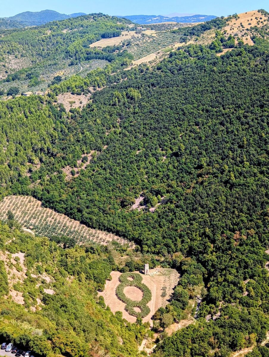 Alla Rocca Maggiore di Assisi le ultime settimane per visitare la mostra di Michelangelo Pistoletto Alla Rocca Maggiore di Assisi le ultime settimane per visitare la mostra di Michelangelo Pistoletto