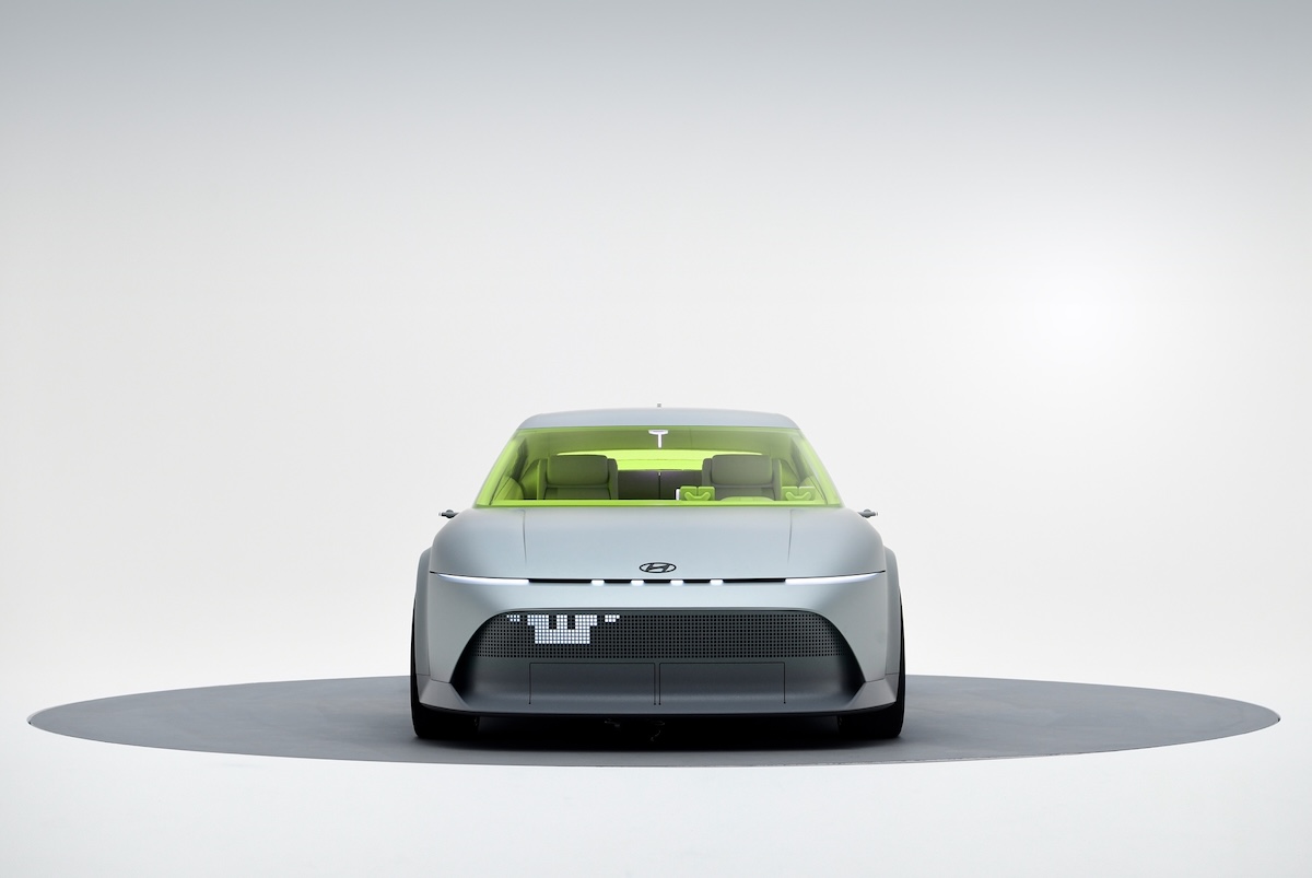 Hyundai Concept THREE, il design elettrico diventa lifestyle Hyundai Concept THREE, il design elettrico diventa lifestyle