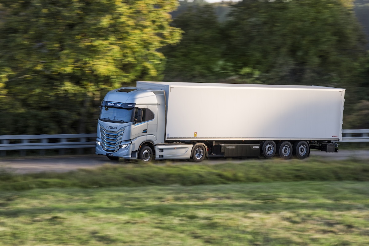 Camion elettrici, sei mercati UE in vantaggio: l’Italia resta fuori Camion elettrici, sei mercati UE in vantaggio: l’Italia resta fuori