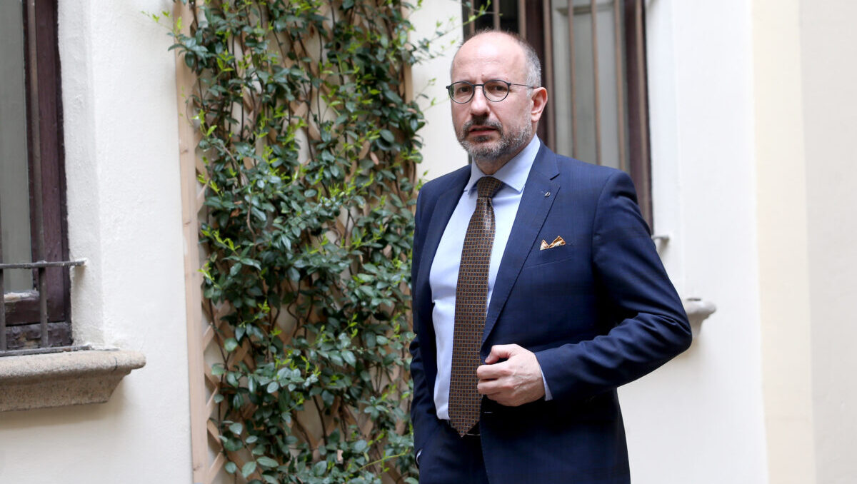 Scossone ai vertici di Banca di Asti, il presidente Maurizio Rasero rassegna le dimissioni Scossone ai vertici di Banca di Asti, il presidente Maurizio Rasero rassegna le dimissioni