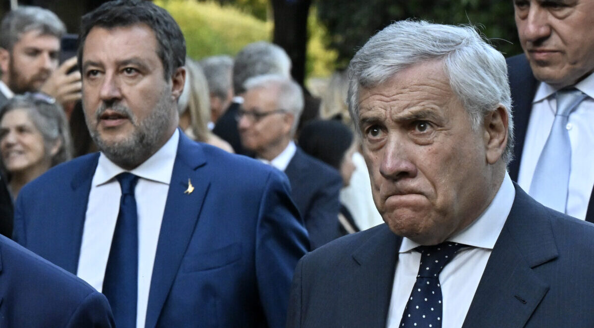 Schengen e il gioco dello scaricabarile, l’Italia proroga i controlli e la Spagna segue a ruota. Tajani: “A Ceuta oltre 100mila, pericolo jihadismo” Schengen e il gioco dello scaricabarile, l’Italia proroga i controlli e la Spagna segue a ruota. Tajani: “A Ceuta oltre 100mila, pericolo jihadismo”