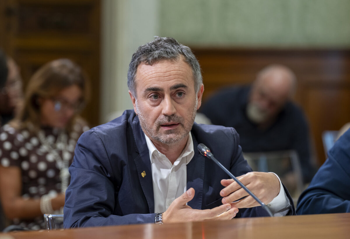 Ex Ilva, Acciaierie d’Italia chiede la cassa integrazione per l’intero sito di Salerno. Insorgono i sindacati Ex Ilva, Acciaierie d’Italia chiede la cassa integrazione per l’intero sito di Salerno. Insorgono i sindacati