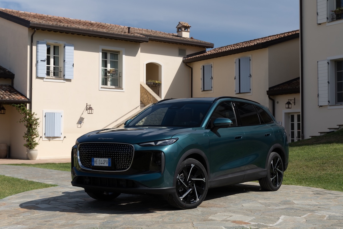 Nuova LEPAS L8: 279 CV, 90 km elettrici e oltre 1.000 km di autonomia Nuova LEPAS L8: 279 CV, 90 km elettrici e oltre 1.000 km di autonomia