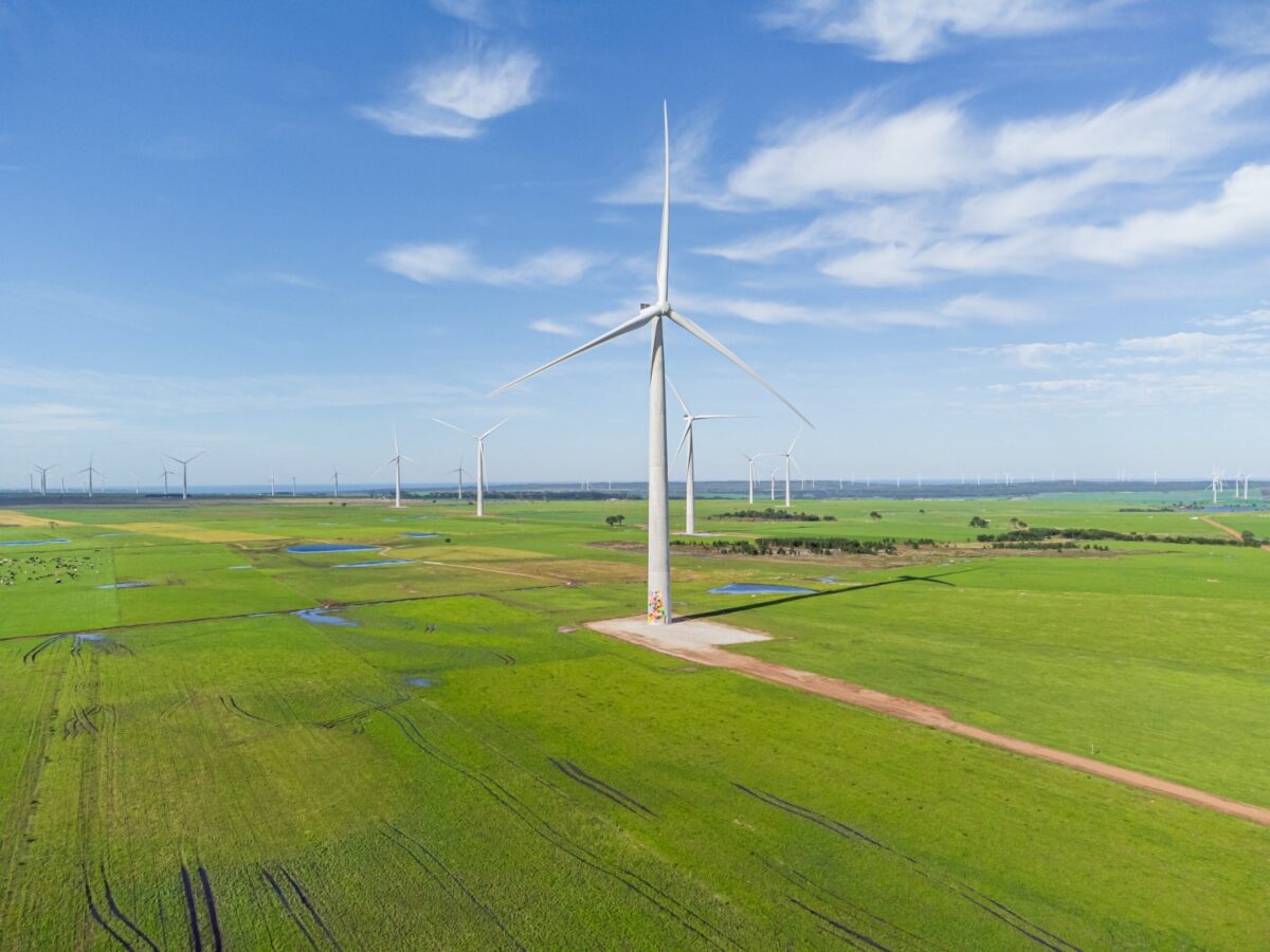 Enel inaugura Impofu in Sudafrica: il maxi parco eolico da 336 MW rafforza la leadership nelle rinnovabili Enel inaugura Impofu in Sudafrica: il maxi parco eolico da 336 MW rafforza la leadership nelle rinnovabili