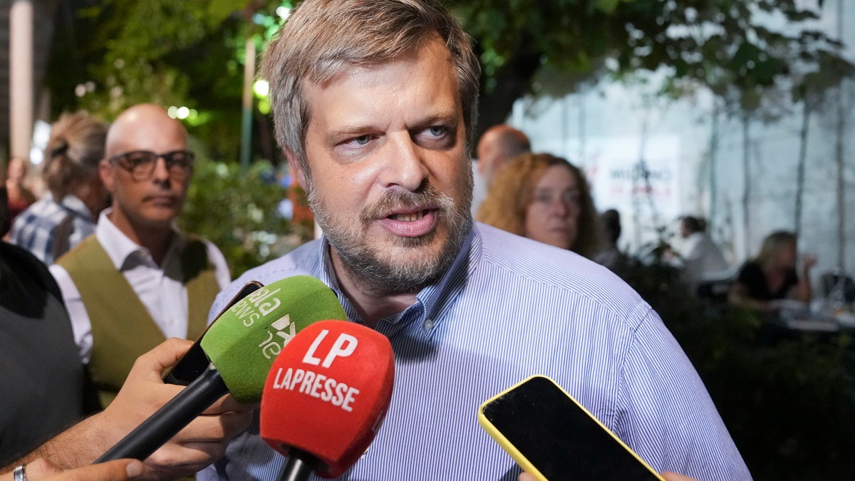 Milano 2027, Majorino scalda i motori alla Festa dell’Unità: “Serve un cambio, meno spazio alla lobby del cemento” Milano 2027, Majorino scalda i motori alla Festa dell’Unità: “Serve un cambio, meno spazio alla lobby del cemento”