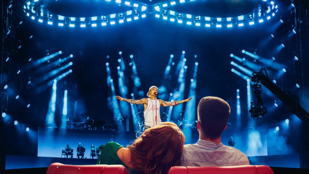Il concerto di Ultimo lo paghi due volte: dopo lo stadio arriva il cinema e il business ricomincia Il concerto di Ultimo lo paghi due volte: dopo lo stadio arriva il cinema e il business ricomincia