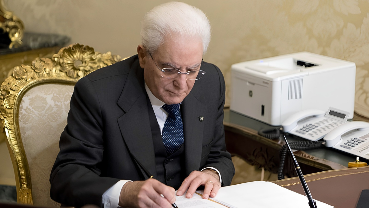 Prima i bambini, poi le percentuali. Dall’Esquilino parte la sfida al decreto scuola, due genitori pregano Mattarella di non firmarlo Prima i bambini, poi le percentuali. Dall’Esquilino parte la sfida al decreto scuola, due genitori pregano Mattarella di non firmarlo