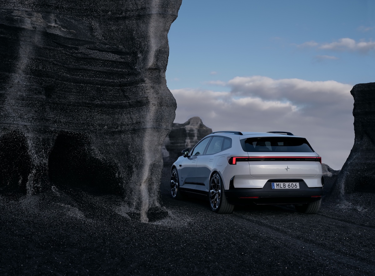 Polestar 4 SUV punta su spazio, autonomia e praticità Polestar 4 SUV punta su spazio, autonomia e praticità