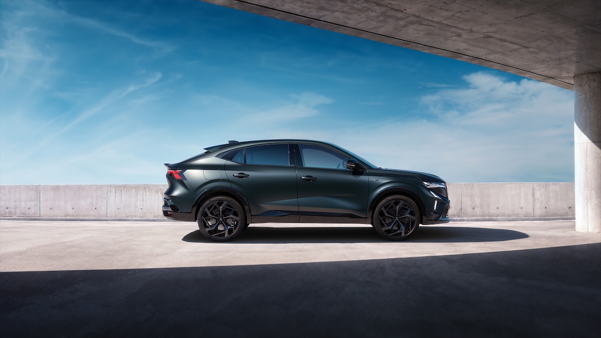 Renault Rafale Hypnotic, la serie speciale più esclusiva: solo 100 auto per l’Italia