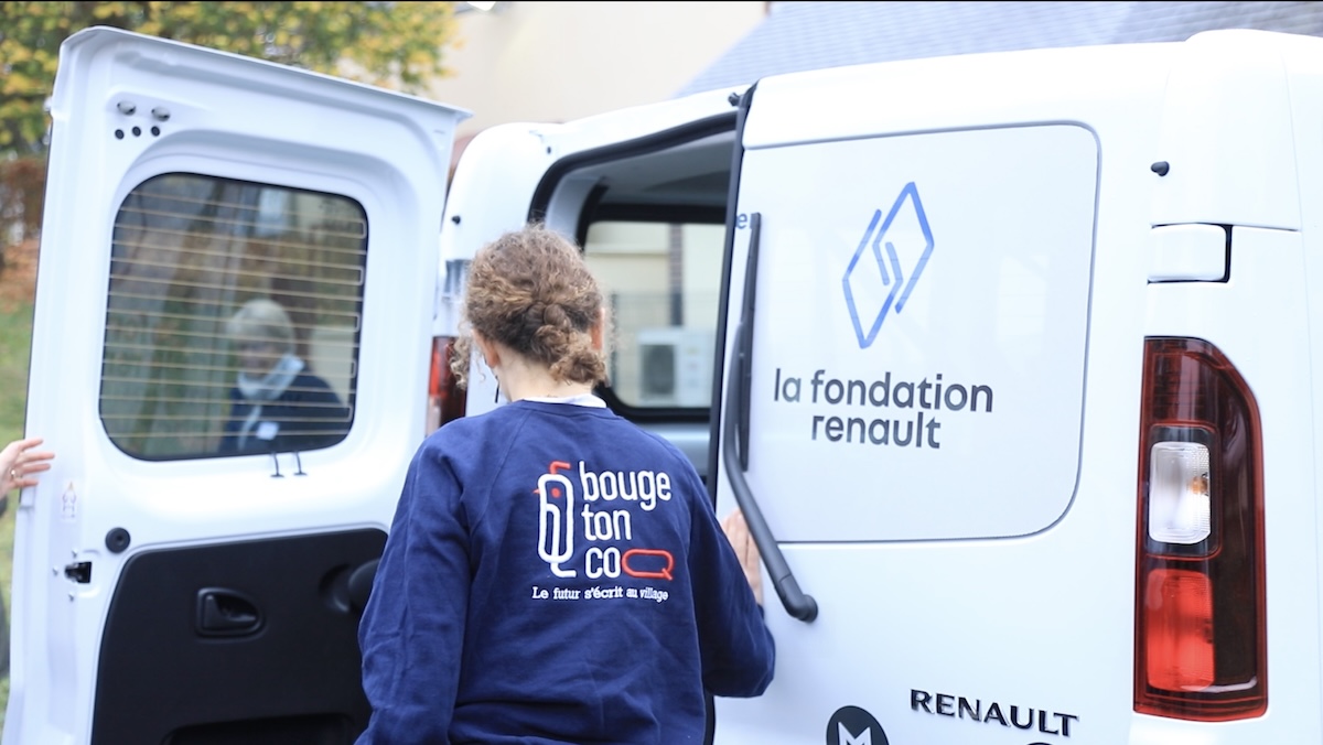 Renault, la mobilità contro esclusione e disuguaglianze Renault, la mobilità contro esclusione e disuguaglianze