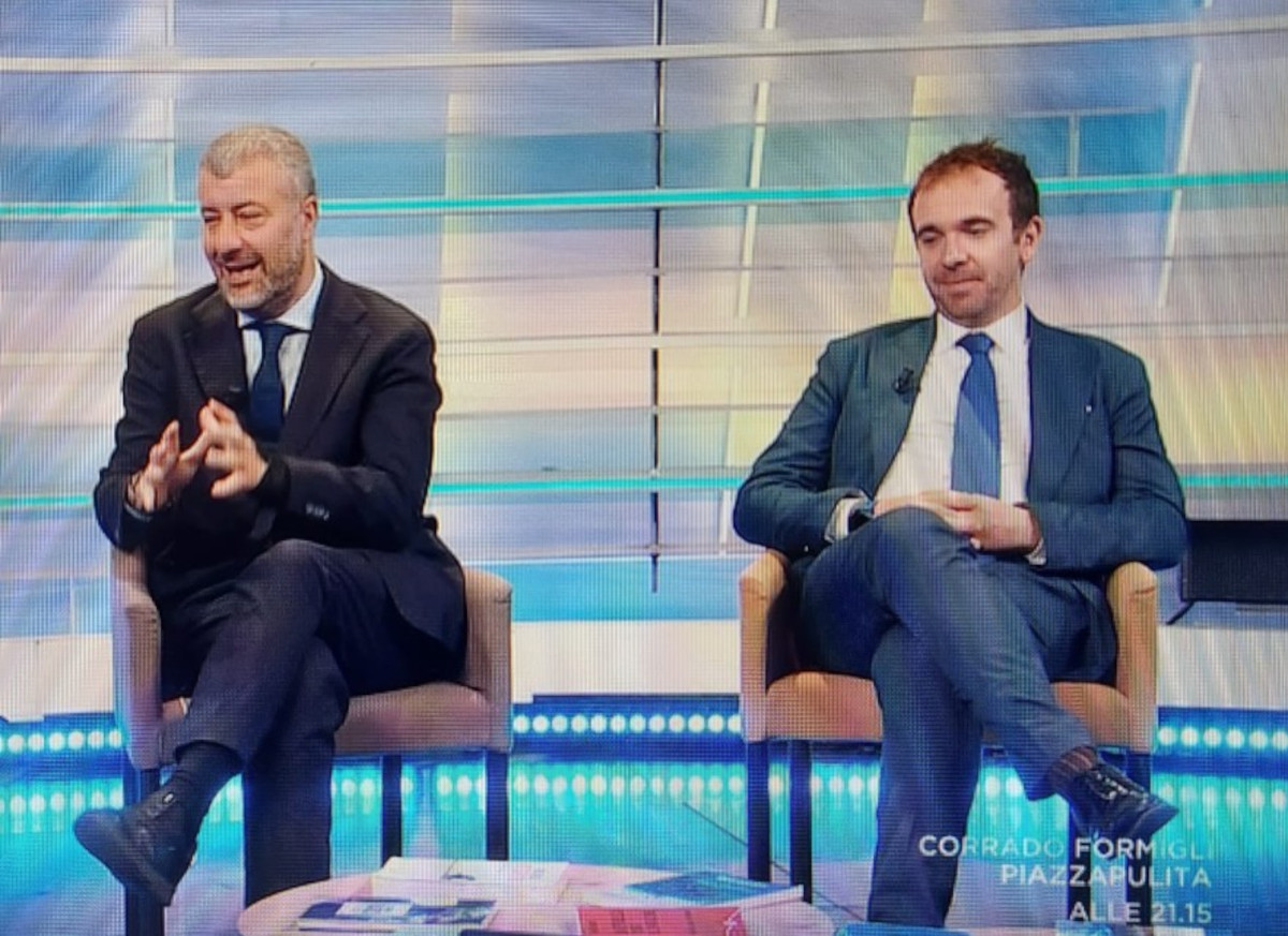 Procedura d’infrazione, il direttore di Affaritaliani Marco Scotti a Coffee Break (La7): “Bisogna spostare la tassazione dai lavori ai patrimoni” Procedura d’infrazione, il direttore di Affaritaliani Marco Scotti a Coffee Break (La7): “Bisogna spostare la tassazione dai lavori ai patrimoni”