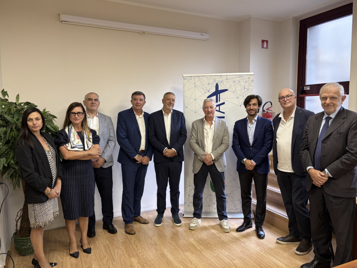 ANAMA, Paolo Maderna nuovo presidente per il triennio 2026-2029: “Rafforzare la competitività del cargo aereo” ANAMA, Paolo Maderna nuovo presidente per il triennio 2026-2029: “Rafforzare la competitività del cargo aereo”