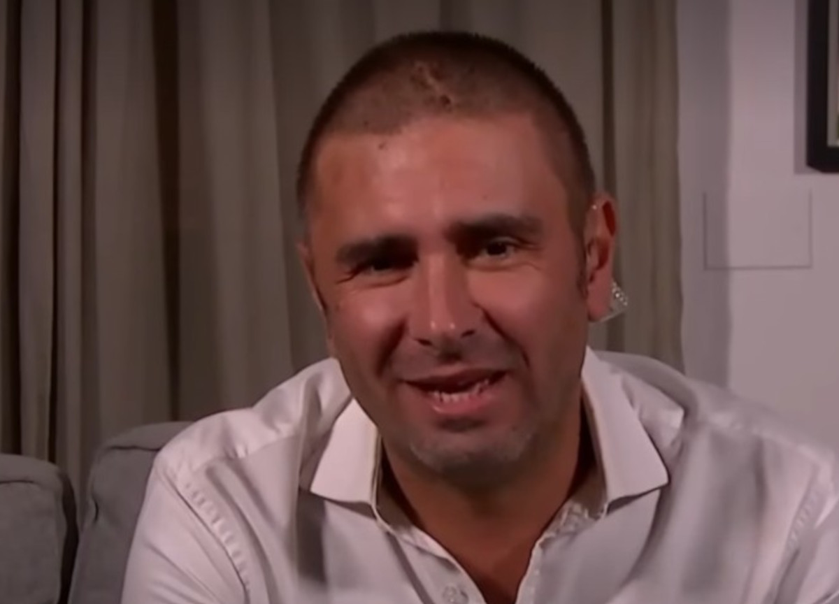 Di Battista: “Ho un tumore. A Cuba sono stato operato in un ospedale senza acqua, me lo hanno asportato quasi tutto” Di Battista: “Ho un tumore. A Cuba sono stato operato in un ospedale senza acqua, me lo hanno asportato quasi tutto”