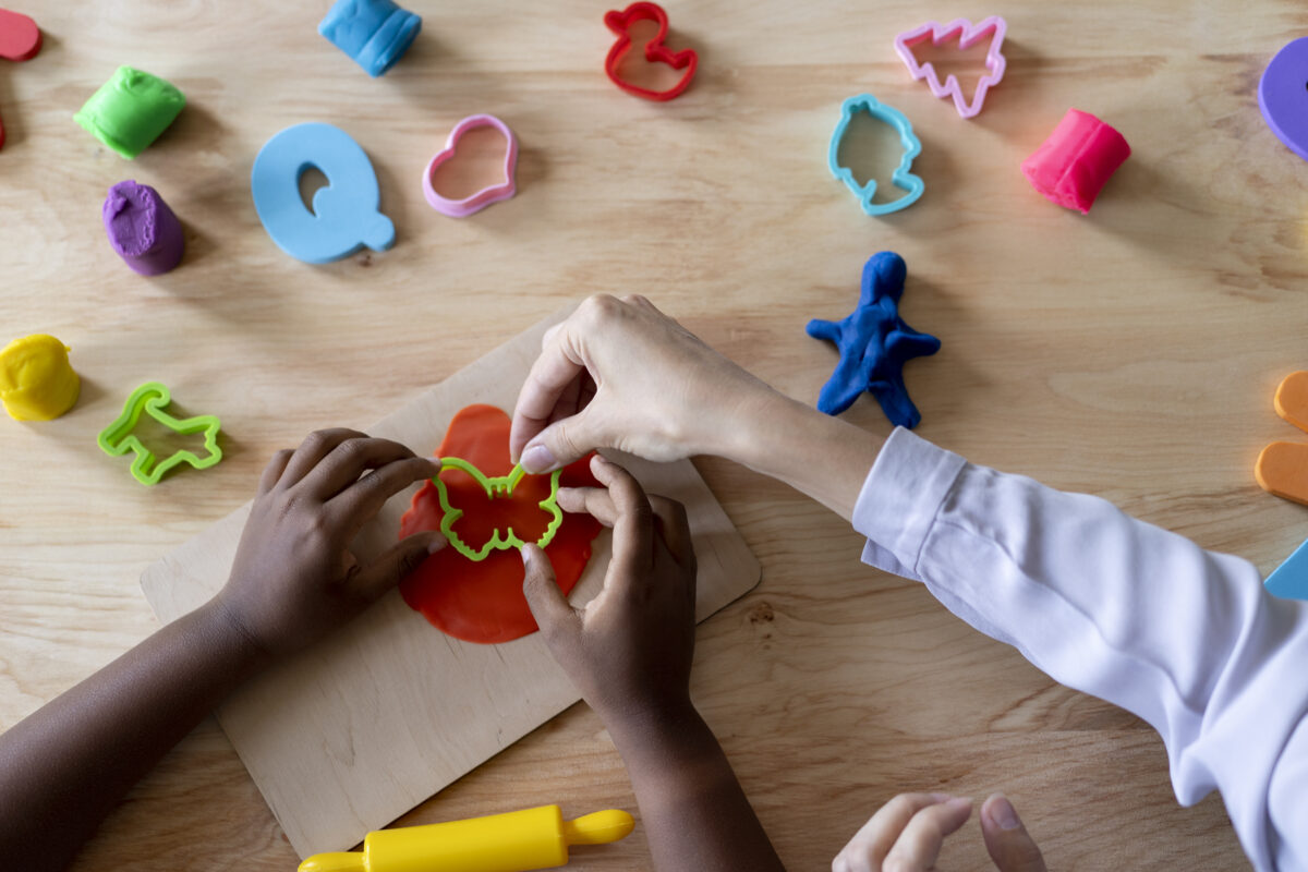 A Roma l’integrazione comincia dall’infanzia: il progetto “Tuttomondo” contro barriere linguistiche e culturali