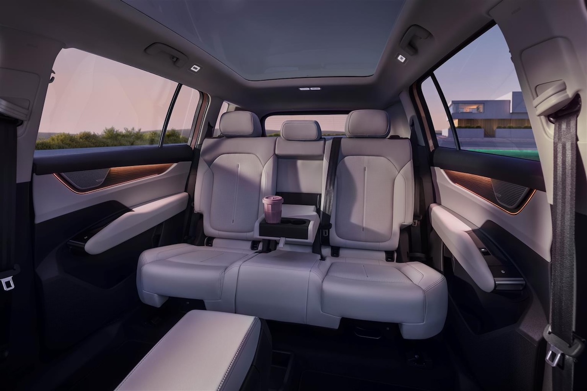Škoda Peaq, la nuova ammiraglia elettrica punta su spazio, tecnologia e trazione integrale Škoda Peaq, la nuova ammiraglia elettrica punta su spazio, tecnologia e trazione integrale