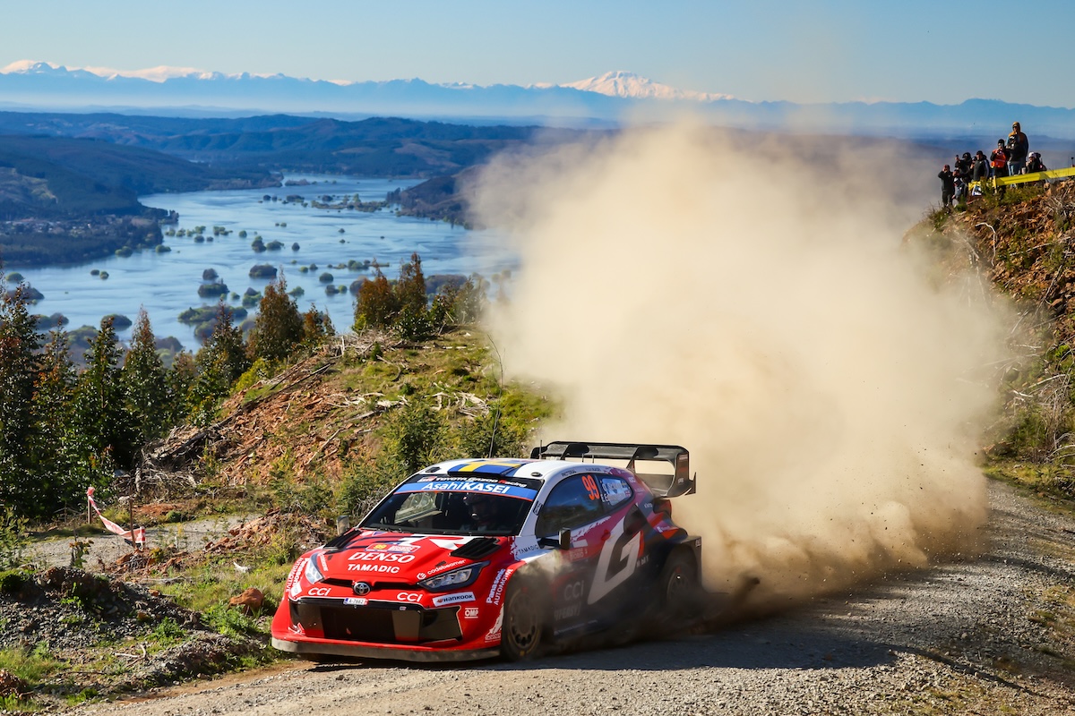 Rally Cile, Solberg su Toyota allunga mentre Ogier rimonta Rally Cile, Solberg su Toyota allunga mentre Ogier rimonta