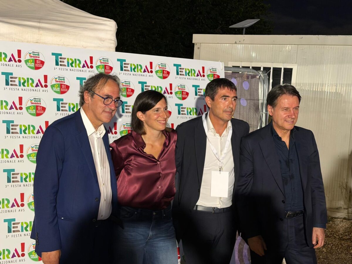 Galleria foto 'A Roma la festa di Avs, sul palco Bonelli, Schlein, Fratoianni e Conte – VIDEO' - foto 1