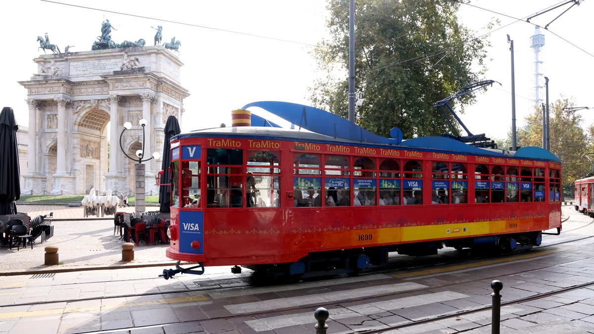 “Scuola in tram”, Atm insieme a Visa: laboratori didattici in movimento per le strade di Milano “Scuola in tram”, Atm insieme a Visa: laboratori didattici in movimento per le strade di Milano