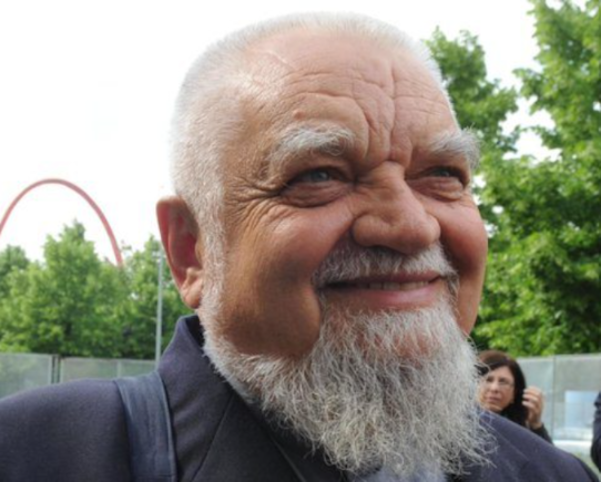 Enzo Bianchi, di cosa è morto e quando si tengono i funerali Enzo Bianchi, di cosa è morto e quando si tengono i funerali