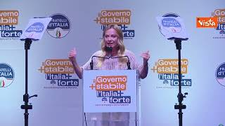Meloni: Dei giorni ho nuotato nella colla, ma non ho mai mollato e non intendo farlo ora